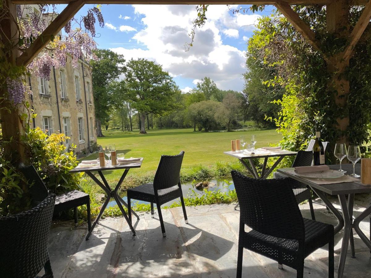 Le Manoir De La Jahotiere Hotell Abbaretz Exteriör bild